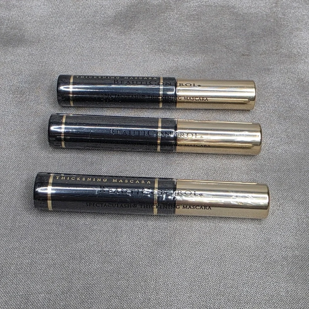 (X3) BeautiControl Spectaculash Thickening Mascara .75 fl oz SEALED